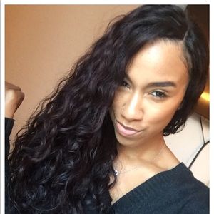 Meet your Posher, Dominique